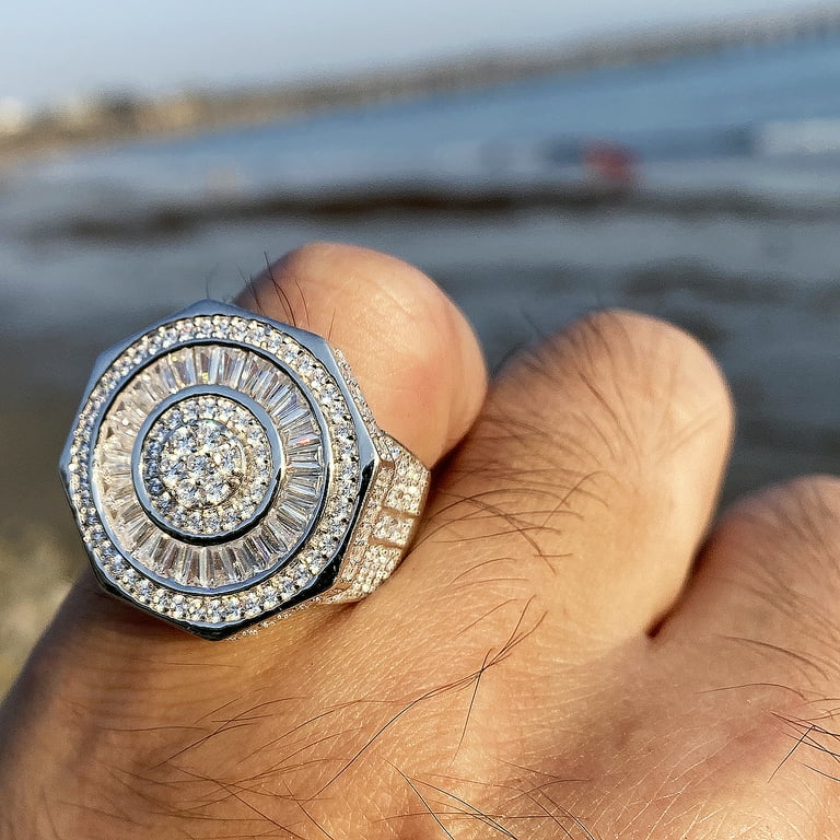 Mens Two Tone Gold-and-Rhodium-Plated Sterling Silver Round and Baguette Cut Cubic Zirconia Iced Out Band Ring Size 9.25 Mens Two Tone Gold-and-Rhodium-Plated Sterling Silver Round and Baguette Cut Cubic Zirconia Iced Out Band Ring Size 9.25